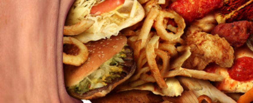 Κίνδυνος – θάνατος το junk food, σύμφωνα με νέα έρευνα