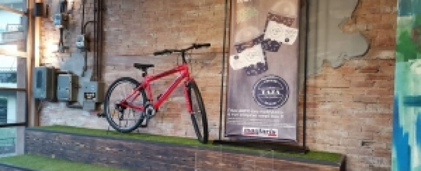 Πραγματοποιήθηκε η κλήρωση για τα δύο ποδήλατα του Taza Lucky Cup (video – pics)