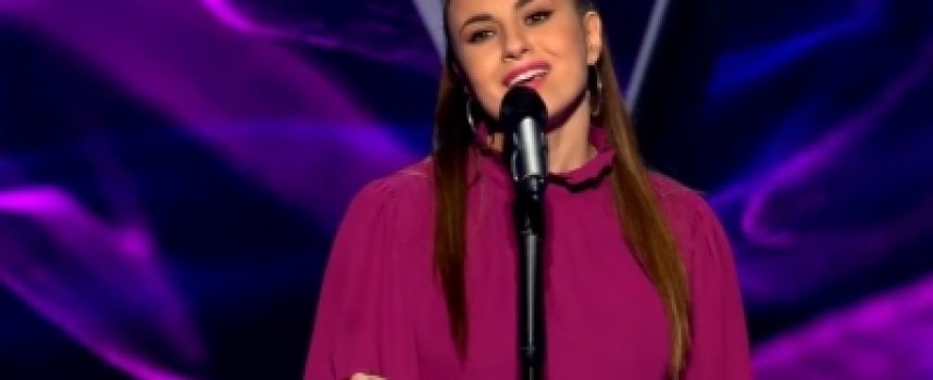 Ελευθερία Τσαγκίρη “Fly me to the moon” – The Voice of Greece (vid)