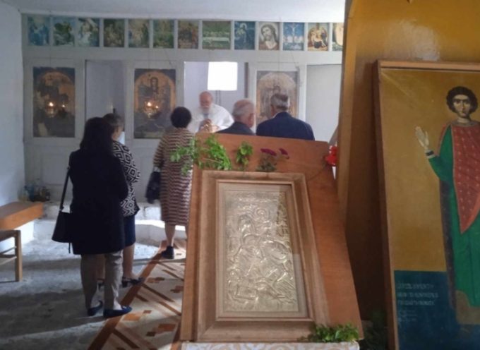Θεία λειτουργία στο όμορφο εκκλησάκι του Αγίου Δημητρίου στου Μπούφη Γορτυνίας