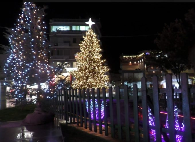 Πότε ανάβει το Χριστουγεννιάτικο δέντρο στην Τρίπολη